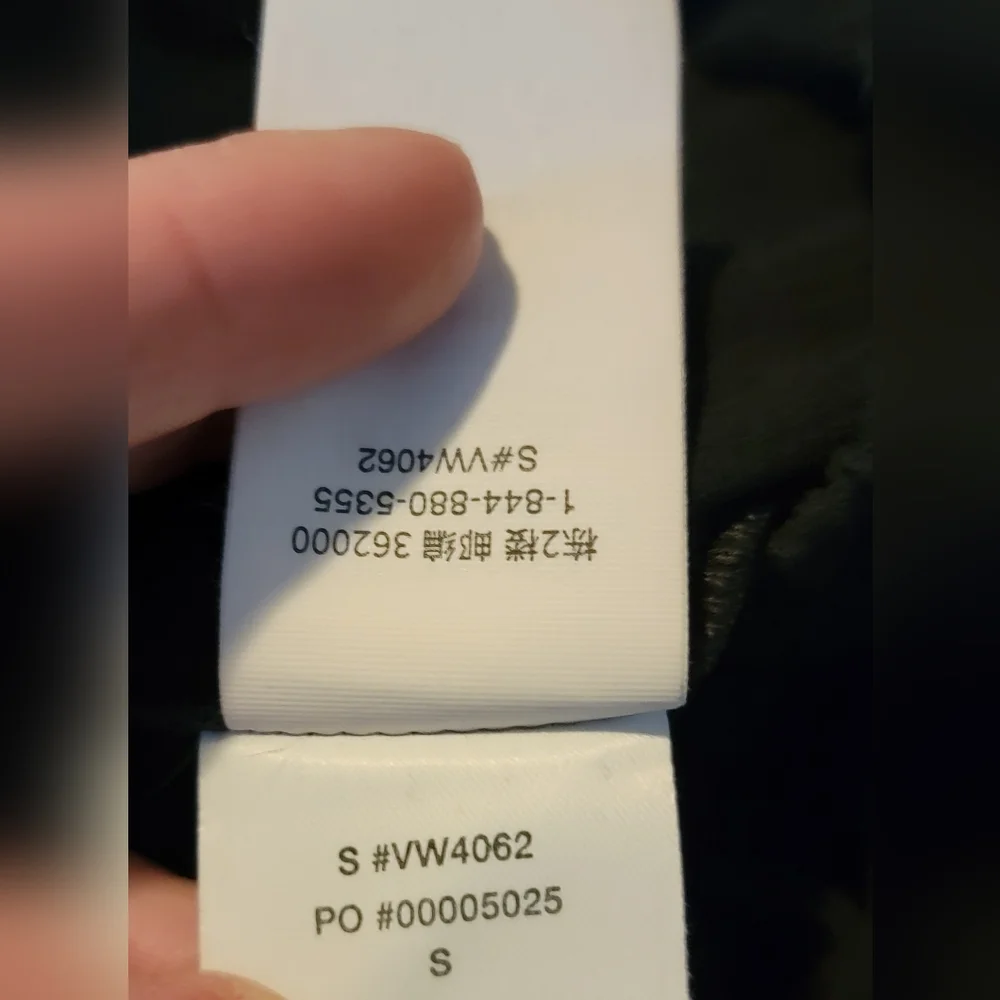 Vuori Boyfriend Cargo Pants Size Small Black - Picture 7 of 7